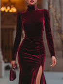Vestido Longo de Veludo com Manga e Fenda - Serenade Enchantress®