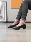 Salto Baixo de Couro Elegante Feminino - Classic Grace®